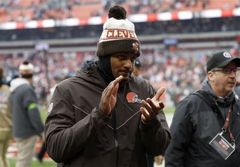 Browns QB Deshaun Watson still out with right shoulder injury, can’t put timeline on return to field